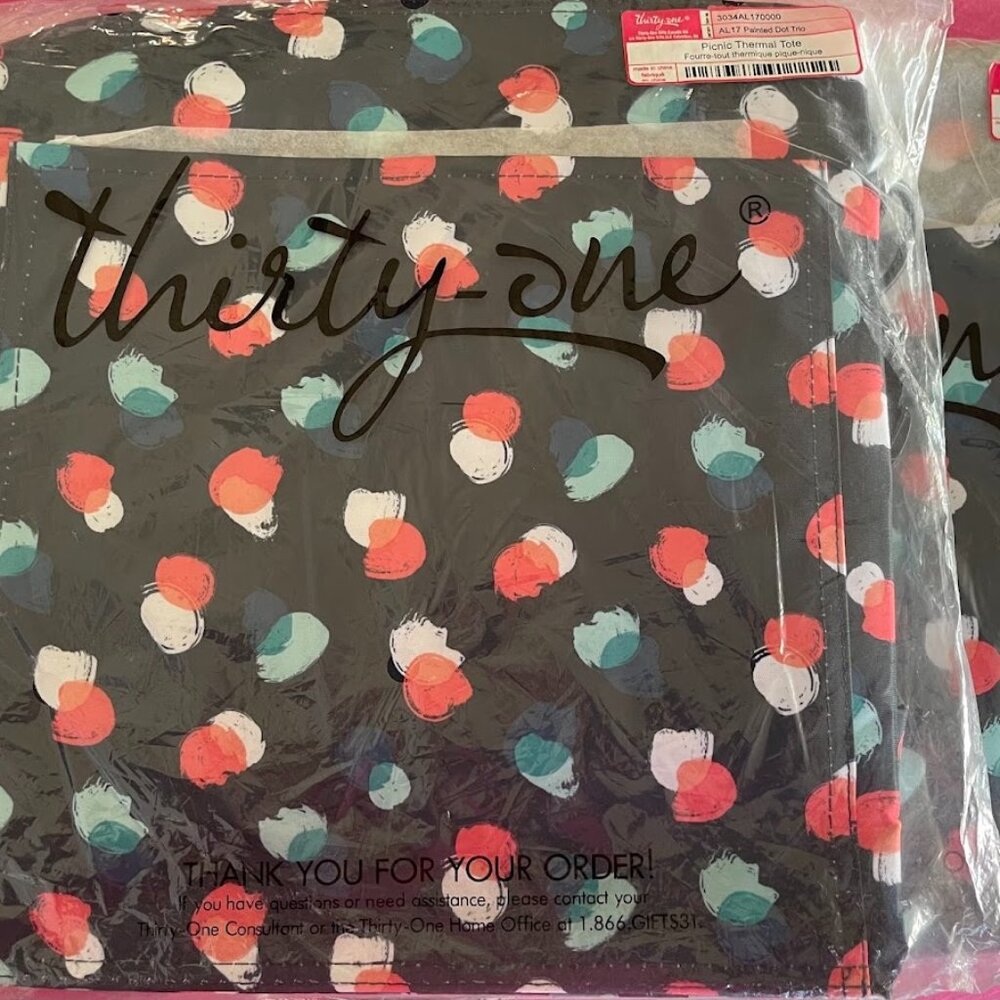 Picnic Thermal Tote (1 of 2)